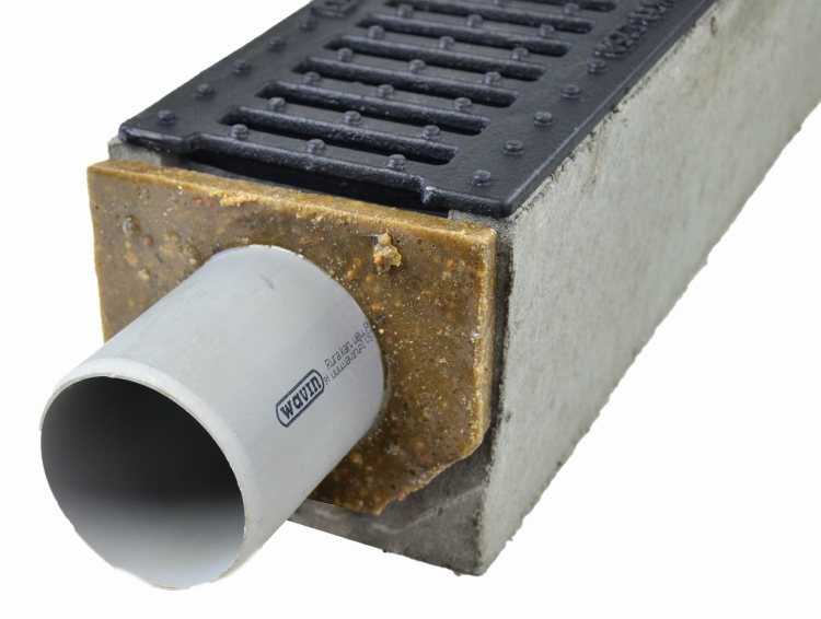 Kanał Z Odpływem DN100 H130 C250 13x14x100[cm] korytko betonowe z okuciem / ruszt żeliwny