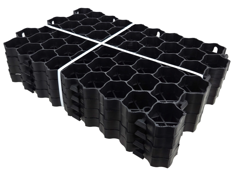 kratka_parkingowa_pa30b_60x40x3_czarna_semer_grid_4szt.jpg